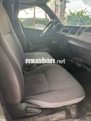 Toyota Hiace 2008 Commuter 2.5 - 12345 km