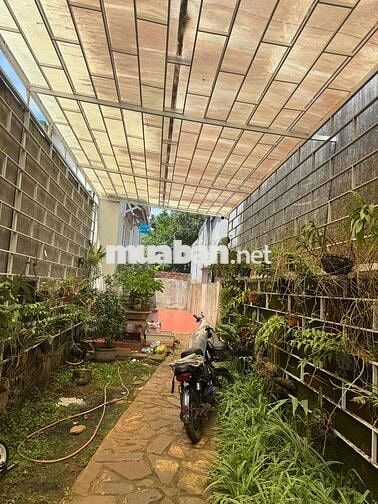 🏡 BÁN ĐẤT TẶNG 2 NHÀ – MUA 1 ĐƯỢC 2 ✨  📍 Vị trí: Phường Tân An – TP. B