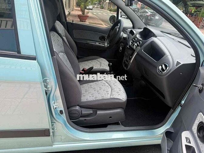 Chevrolet Spark Lite số sàn 5 chỗ 2012