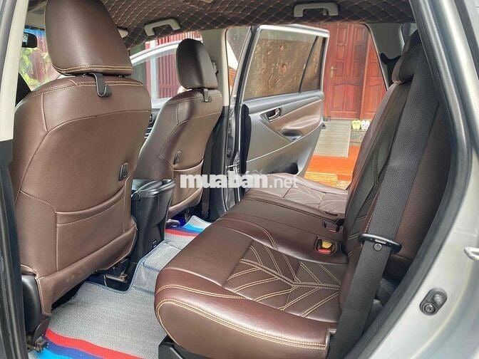 Toyota Innova 2017 2.0E - 78000 km