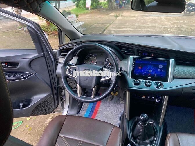Toyota Innova 2017 2.0E - 78000 km