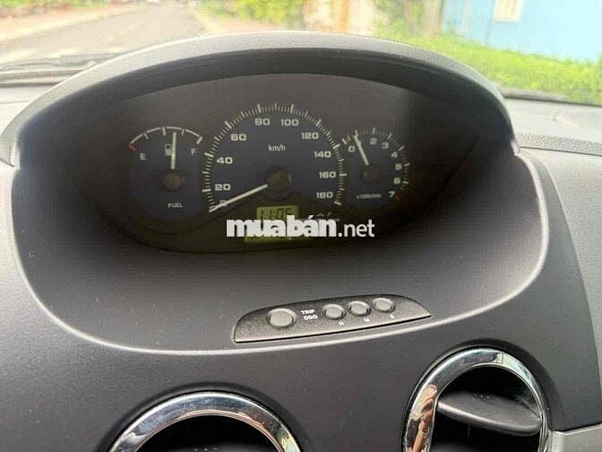 Chevrolet Spark Lite số sàn 5 chỗ 2012