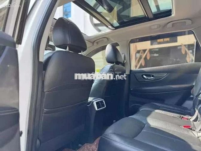 Nissan X trail 2.0 SL 2WD

 - 142682 km SX2016