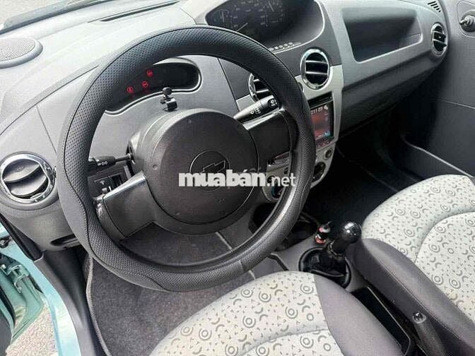 Chevrolet Spark Lite số sàn 5 chỗ 2012