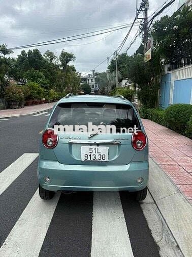 Chevrolet Spark Lite số sàn 5 chỗ 2012