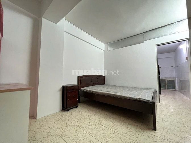 Bán Căn Hộ Miếu Nỗi 18 Tầng Đường Vũ Huy Tấn P3 Bình Thạnh 60,5m2 2PN 