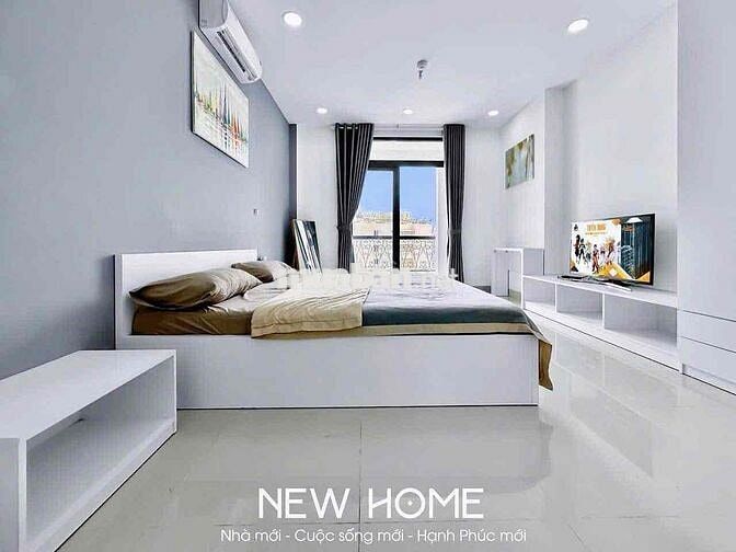 CĂN HỘ 1 PN TÁCH BẾP FULL NỘI THẤT, BAN CÔNG NẰM NGAY TRUNG TÂM