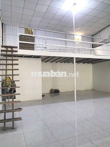 XƯỞNG 200m2 - GÁC LỬNG - NỀN GẠCH - NỞ HẬU