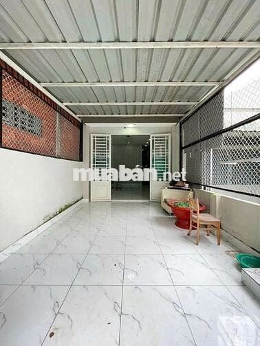 Nhà mới tại song hành, tân hiệp 117m2, 905 triệu, sổ hồng riêng