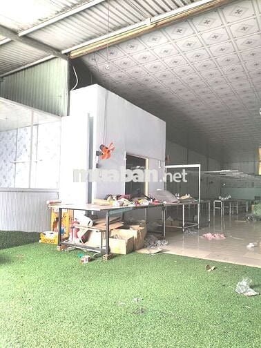 XƯỞNG 350m2 NỀN GẠCH - CÓ VĂN PHÒNG - BÀ ĐIỂM HÓC MÔN