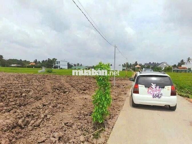 Quá đẹp, 135m2 đất thổ cư 5x 27m đường nguyễn văn ánh chỉ 650tr