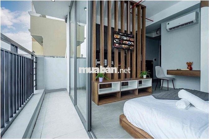 Căn Hộ Studio Tách Bếp, Ban Công, Full NT Gần Van Hạnh Mall - Quận 10
