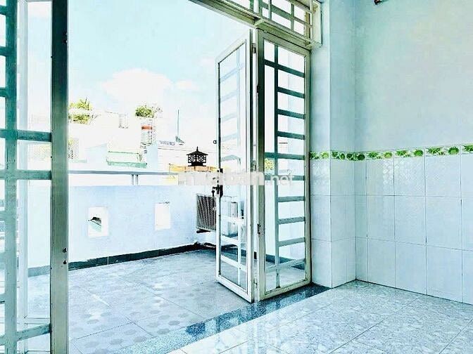Nhà Gò Vấp, 4 Tầng 4 PN, hẻm 5m, giáp Tân Bình