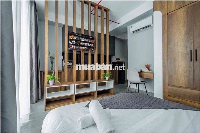 Căn Hộ Studio Tách Bếp, Ban Công, Full NT Gần Van Hạnh Mall - Quận 10
