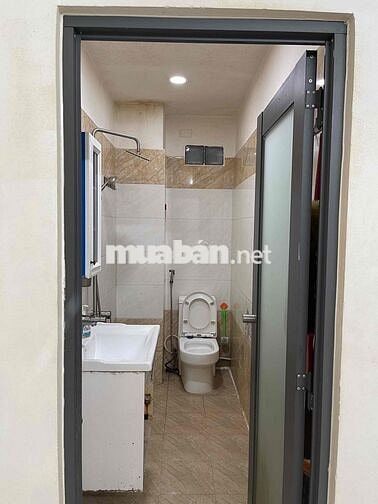 PHÒNG TRỌ NGAY VÒNG XOAY ĐẦM SEN