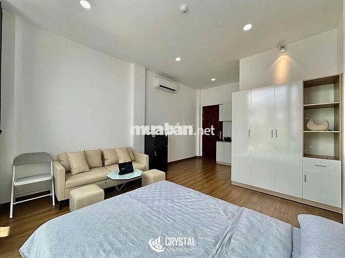 CHDV full nội thất studio ban công, cửa sổ cực thoáng ngay Etown TB