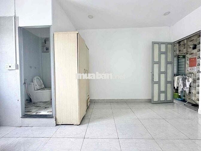 Studio kèm cửa sổ siêu thoáng ngay Phạm Văn Đồng, Kha Vạn Cân, Thủ Đức