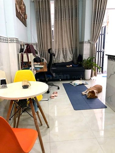 bán nhà 4x14 cấp 4 còn mới , gần huỳnh tấn phát nhà bè quận 7