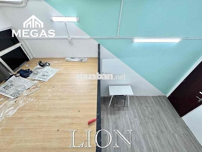 CĂN HỘ GÁC MẶT TIỀN ĐƯỜNG LỚN - GẦN UEH - NGUYỄN TRI PHƯƠNG, QUẬN 10