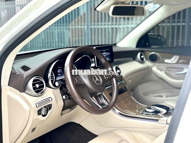 Mercedes Benz GLC Class 2*** km
