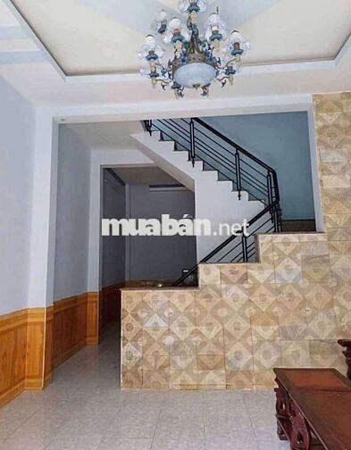 Nhà mới xây, 5pn sẵn 1it nội thất , thuận tiện đi gv, tânbinh, tânphú