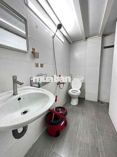PHÒNG TRỌ THANG MÁY TẠI LÊ VĂN THỌ GẦN CV LÀNG HOA