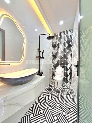 BÁN NHÀ ĐẸP MỚI HOÀN THIỆN HẺM XE HƠI TỚI NHÀ