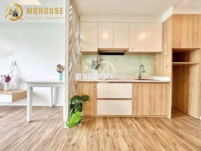 Căn Hộ Ban Công Cao Cấp Gần Sân Bay Tân Sơn Nhất Hoàng Văn Thụ