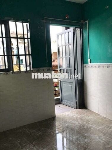 Cho thuê nhà nguyên căn hẻm xe 3 gác nhà đang trống