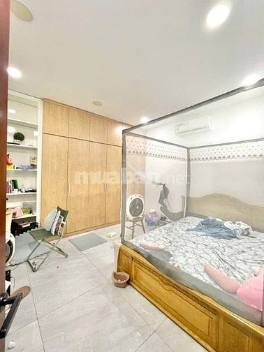 Nhà 4 tầng, ngay Lê Văn Qưới, Hương Lộ 2, Bình Trị Đông, hẻm 7m xe tải