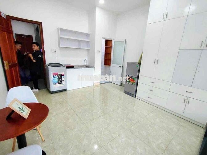 Cho Thuê Căn Hộ Studio Sát Vòng Xoay Lăng Cha Cả-Nhà Ga T3 Q.Tân Bình