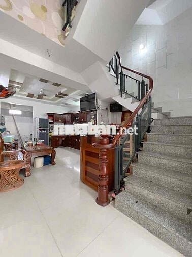 Bán Nhà Gò Vấp 1/ - thuận kinh doanh -4tang- Chỉ hơn 8ty