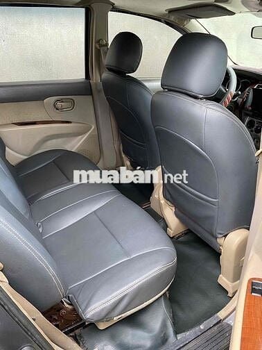 Nissan Livina 2011 số sàn, chính chủ.