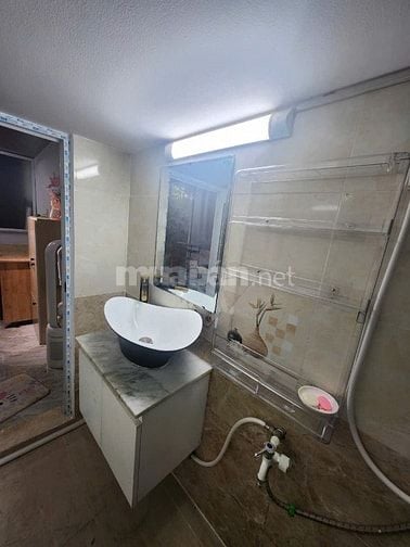 Cho thuê 3 phòng trọ, mới đẹp, giờ giấc tự do. Giá từ 3tr -> 3tr200