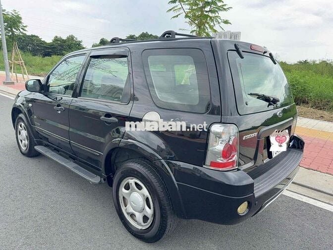 Ford Escape 2005 XLS 2.3 AT 4X4 - 109000 km