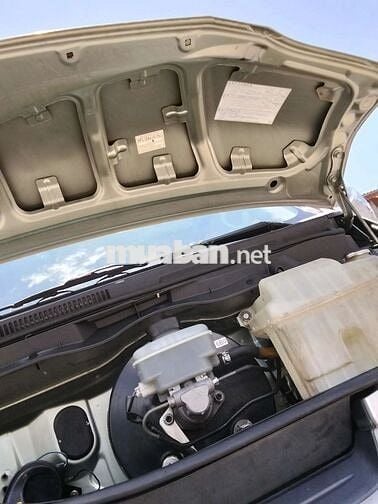 Cần bán xe tải van Toyota Hiace đời 2008