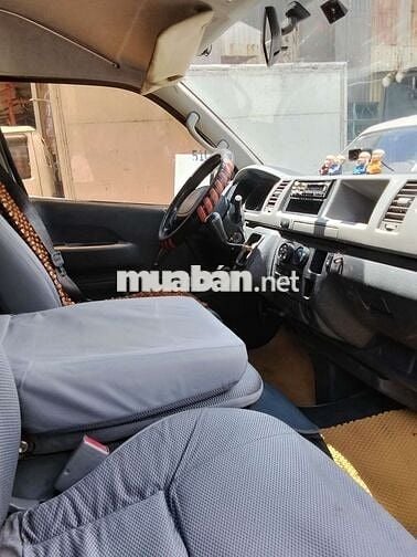 Cần bán xe tải van Toyota Hiace đời 2008