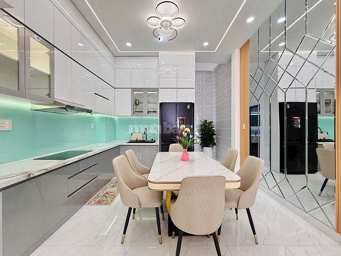 Giảm sốc 500tr chỉ còn 2 tỷ 800 tr căn 68m2 đường Nguyễn Minh Hoàng , 