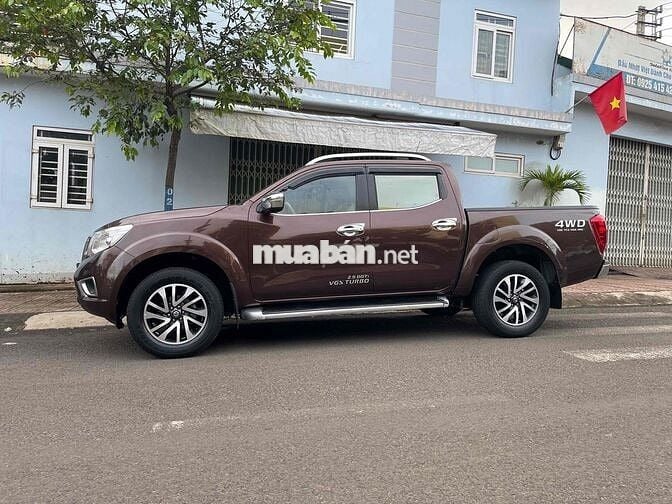 Nissan Navara 2015 VL 2.5 AT 4WD - 120 km