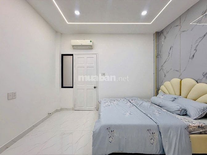 Giảm sốc 500tr chỉ còn 2 tỷ 800 tr căn 68m2 đường Nguyễn Minh Hoàng , 