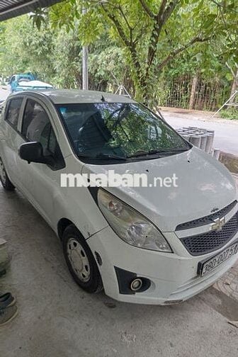 Chevrolet Spark 2012 Van 1.0 AT - 100000 km
