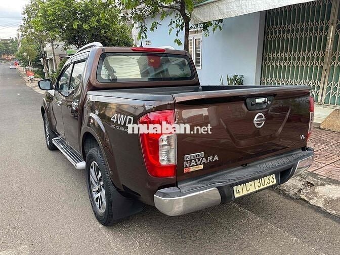 Nissan Navara 2015 VL 2.5 AT 4WD - 120 km