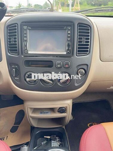 Ford Escape 2005 XLS 2.3 AT 4X4 - 109000 km