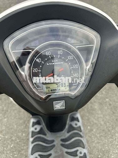 🔝 XE BÁN 🔝 Vision110cc-2024 lướt 7200km