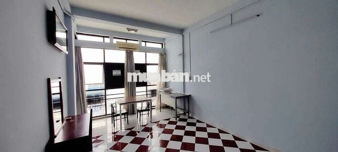Còn phòng 303 siêu rộng view mặt tiền Q Phú Nhuận, Phan Đình Phùng