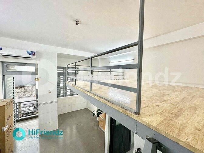 DUPLEX FULL NỘI THẤT BAN CÔNG THOÁNG KẾ BÊN DH VĂN HIẾN