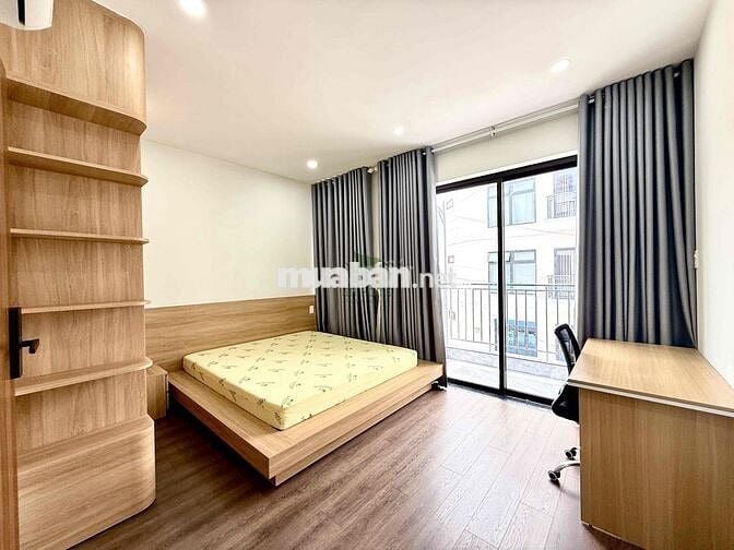 CHO THUÊ NHÀ MỚI ĐẸP CÓ THANG MÁY NGAY LÔ GÓC KĐT PHÍA BẮC NHA TRANG