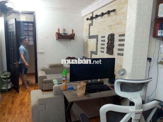 ALO: Căn hộ 2 Phòng ngủ, điện nước giá dân