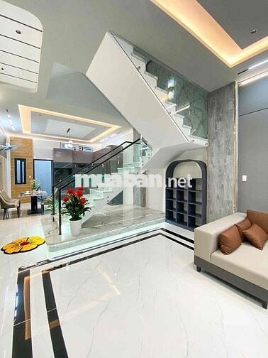 BÁN NHÀ ĐẸP SẲN NỘI THẤT VĂN HOÁ TÂY ĐÔ CẦN THƠ