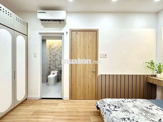 HXH NGUYỄN TRỌNG TUYỂN-PHÚ NHUẬN,3 TẦNG,SAU LƯNG MẶT TIỀN,CHỈ 5..T